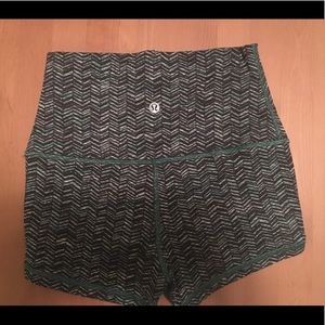 Lululemon high rise spandex shorts. Size 4